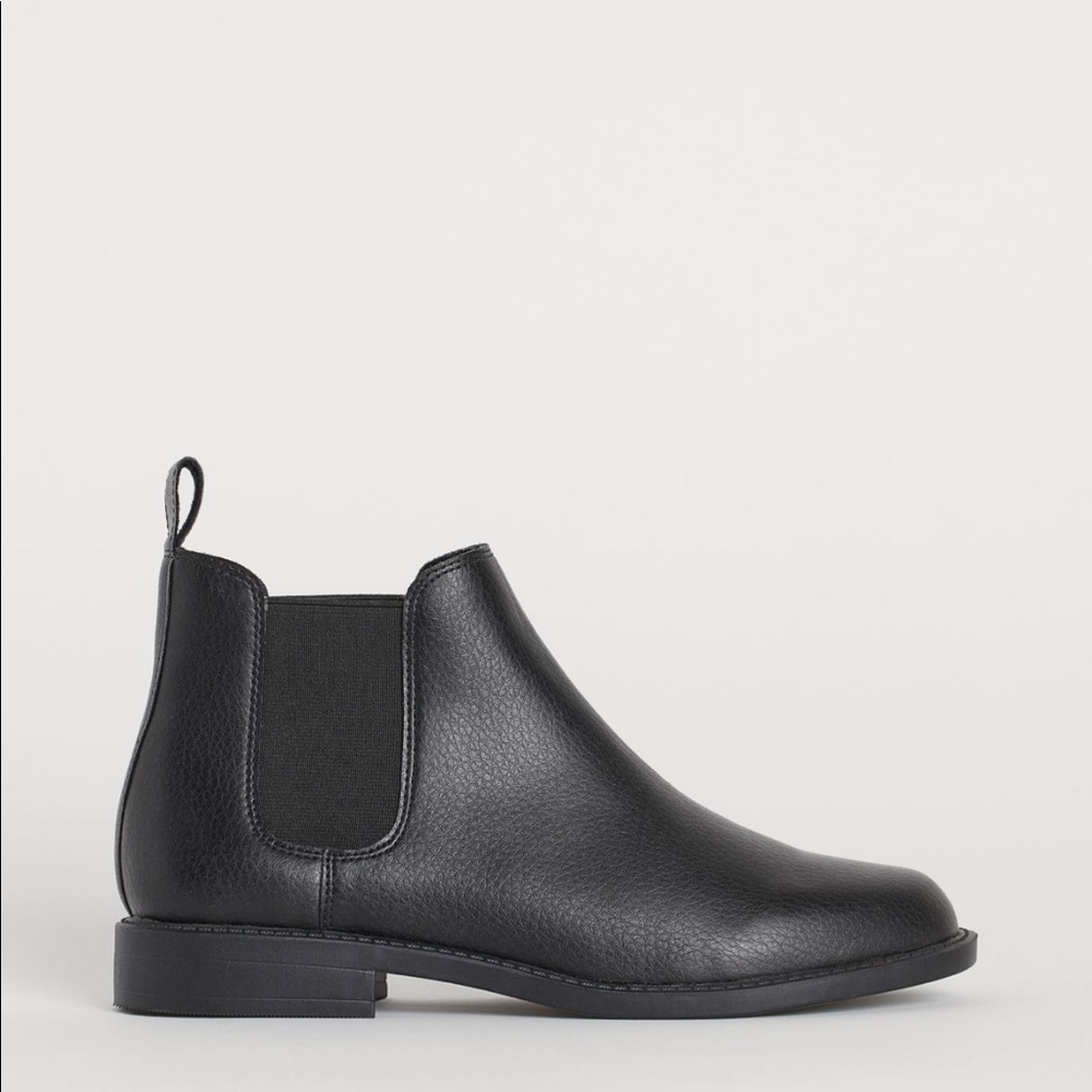 Boots H&M